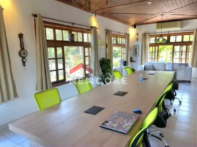 Fazenda/Sítio com 6 Quartos à venda, 170m² no Jardim Guaçu, São Roque