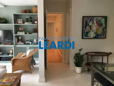 Apartamento com 2 Quartos à venda, 121m² no Real Parque, São Paulo