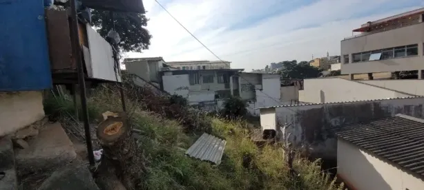 Lote/Terreno à venda, 1500m² no Caiçaras, Belo Horizonte