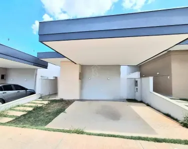 Casa com 3 Quartos para alugar, 20m² no Jardim Maria Izabel, Marília