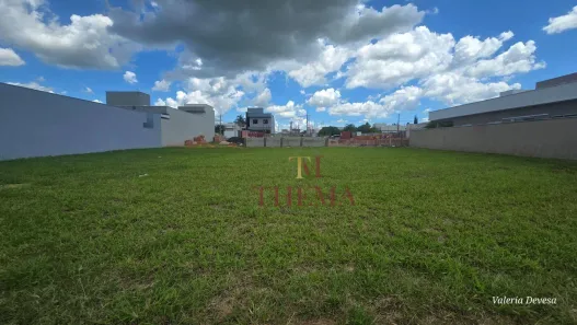 Lote/Terreno à venda, 250m² no Nossa Senhora Aparecida I, Saltinho