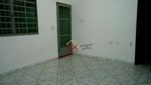 Casa com 2 Quartos à venda, 55m² no Jardim Torrão de Ouro, São José dos Campos