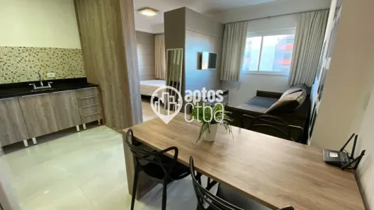 Apartamento com 1 Quarto para alugar, 38m² no Centro, Curitiba