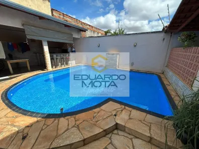 Casa com 4 Quartos à venda, 170m² no Plano Diretor Sul, Palmas