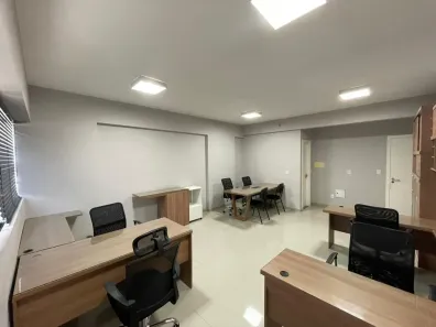 Ponto Comercial para alugar, 30m² no Buraquinho, Lauro de Freitas