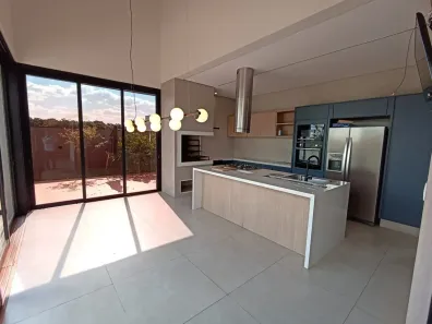 Casa de Condomínio com 3 Quartos à venda, 239m² no Granja Marileusa, Uberlândia