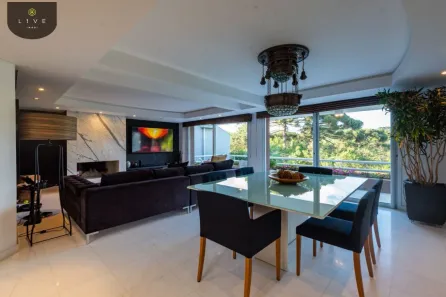 Casa com 4 Quartos para alugar, 448m² no Vista Alegre, Curitiba