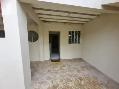 Casa com 2 Quartos para alugar, 60m² no Dom Rodrigo, Nova Iguaçu