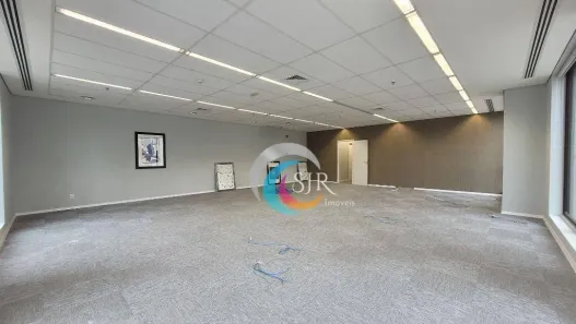 Sala Comercial para alugar, 366m² no Butantã, São Paulo
