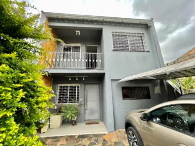 Sobrado com 2 Quartos à venda, 170m² no São João, Porto Alegre