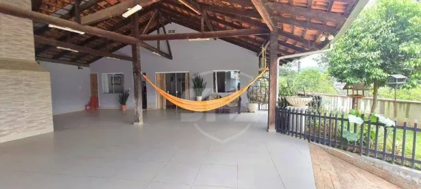 Casa com 4 Quartos para alugar, 214m² no Passo Manso, Blumenau