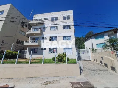 Apartamento com 2 Quartos para alugar, 95m² no Ponta de Baixo, São José