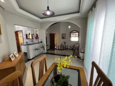 Casa com 3 Quartos à venda, 160m² no Planalto, Belo Horizonte