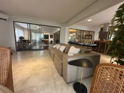 Apartamento com 4 Quartos à venda, 381m² no Zona 04, Maringá