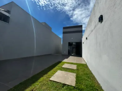 Casa com 3 Quartos à venda, 75m² no Renascença, Montes Claros