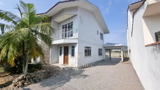 Casa com 4 Quartos à venda, 200m² no Centro, Palhoça