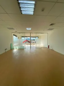 Sala Comercial à venda, 85m² no Sítio Tamboré Alphaville, Barueri