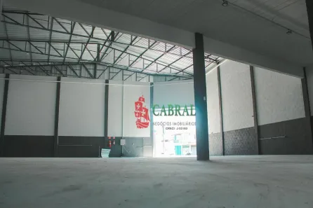 Galpão/Depósito/Armazém para venda ou aluguel, 824m² no Jardim Ottawa, Guarulhos