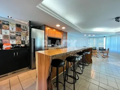 Apartamento com 4 Quartos à venda, 264m² no Praia Grande, Torres