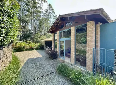 Casa de Condomínio com 4 Quartos à venda, 457m² no Jardim Indaiá, Embu das Artes