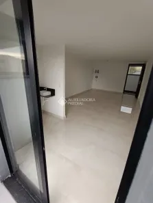 Sala Comercial à venda, 32m² no Parque Jaçatuba, Santo André