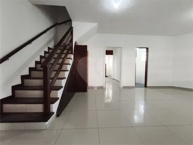 Sobrado com 3 Quartos à venda, 149m² no Jardim Cidália, São Paulo