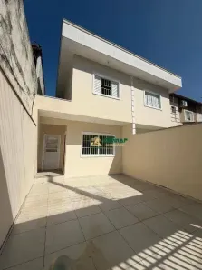 Sobrado com 4 Quartos para alugar, 250m² no Jardim Santa Clara, Guarulhos