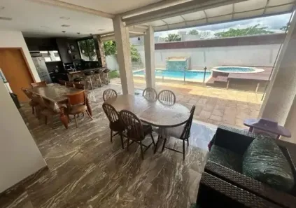 Casa de Condomínio com 3 Quartos para alugar, 330m² no Residencial Goiânia Golfe Clube, Goiânia