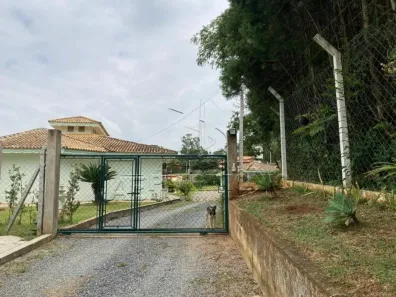 Fazenda/Sítio com 3 Quartos à venda, 180m² no Brigadeiro Tobias, Sorocaba