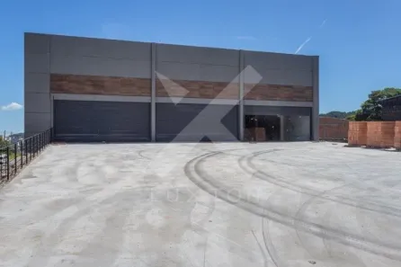 Ponto Comercial para alugar, 262m² no Cavalhada, Porto Alegre