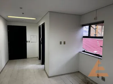 Sala Comercial para venda ou aluguel, 64m² no Pinheiros, São Paulo