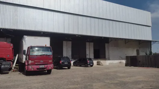 Galpão/Depósito/Armazém para alugar, 2300m² no Da Paz, Manaus