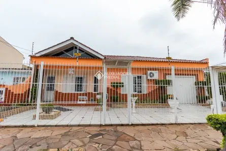 Casa com 3 Quartos à venda, 162m² no Passo das Pedras, Porto Alegre
