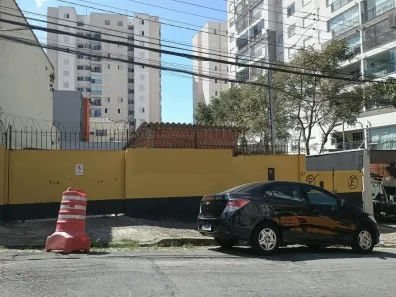 Lote/Terreno para alugar, 333m² no Vila Mazzei, São Paulo