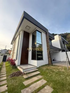 Casa com 3 Quartos à venda, 230m² no Ana Rech, Caxias do Sul