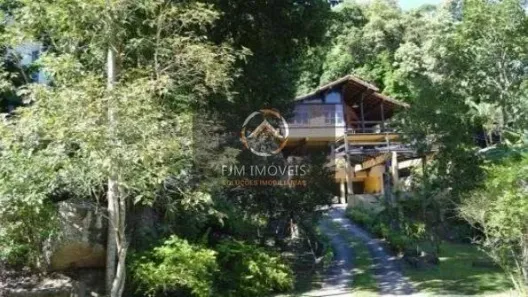 Casa com 3 Quartos à venda, 336m² no Itacoatiara, Niterói