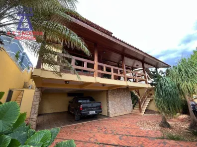 Casa com 4 Quartos à venda, 374m² no Ibituruna, Montes Claros