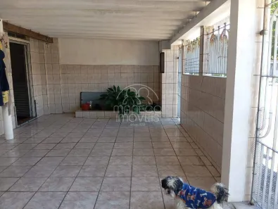 Casa com 3 Quartos à venda, 160m² no Castelo, Santos