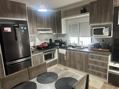 Sobrado com 2 Quartos à venda, 66m² no Nossa Senhora do Rosário, Caxias do Sul