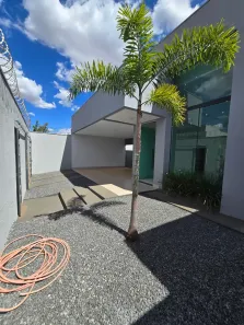 Casa com 3 Quartos à venda, 205m² no Residencial Flor do Cerrado, Anápolis