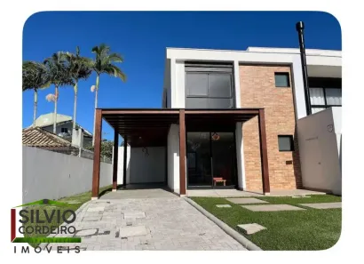 Casa com 3 Quartos à venda, 166m² no Barra da Lagoa, Florianópolis