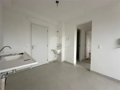 Apartamento com 2 Quartos à venda, 32m² no Jardim Celeste, São Paulo