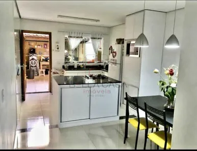 Sobrado com 3 Quartos à venda, 180m² no Jardim Guairaca, São Paulo