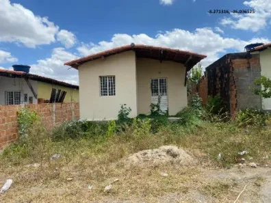 Casa com 2 Quartos à venda, 159m² no Pau-Santo, Caruaru