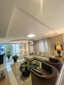 Cobertura com 4 Quartos para alugar, 232m² no Pioneiros, Balneário Camboriú