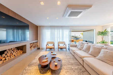 Apartamento com 3 Quartos para alugar, 379m² no Vila Assunção, Porto Alegre