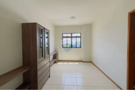 Apartamento com 2 Quartos para alugar, 60m² no Centro, Juiz de Fora