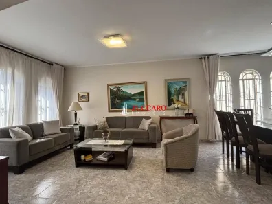 Sobrado com 4 Quartos à venda, 220m² no Jardim Santa Mena, Guarulhos