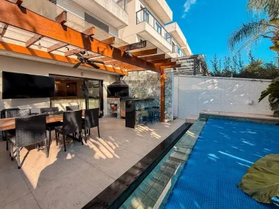 Casa de Condomínio com 3 Quartos à venda, 150m² no Parque Rincão, Cotia