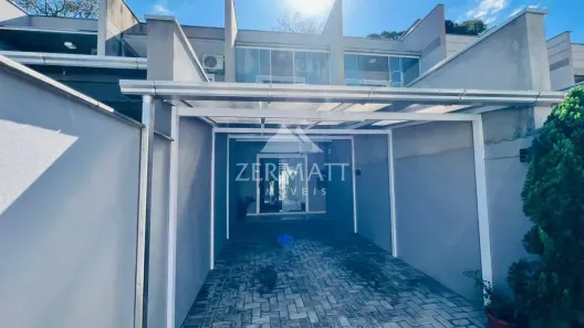 Sobrado com 2 Quartos à venda, 91m² no Água Verde, Blumenau